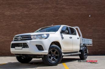 TOYOTA HILUX 4WD BEAST BLACK MACHINED WITH DARK TINT